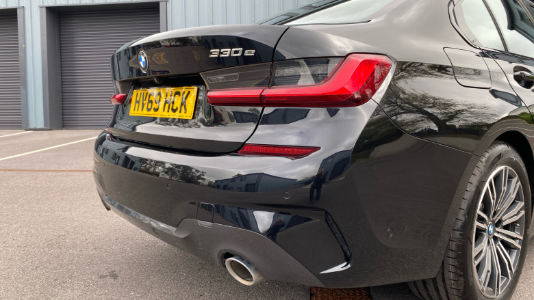 BMW 3 Series 330e M Sport 4dr Auto Saloon